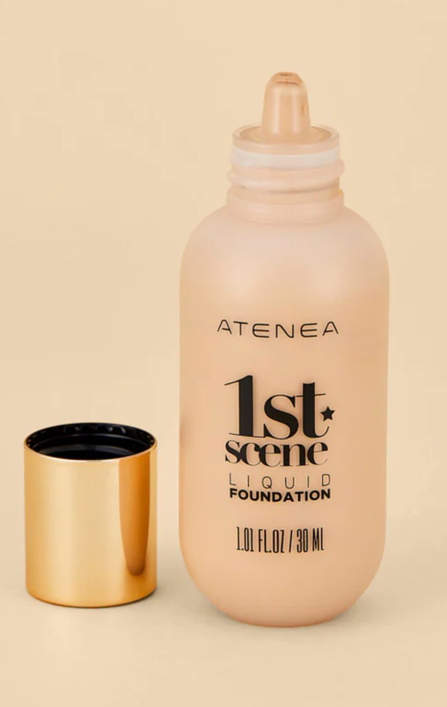 BASE DE MAQUILLAJE LÍQUIDA 1ST SCENE - TONO ALMOND
